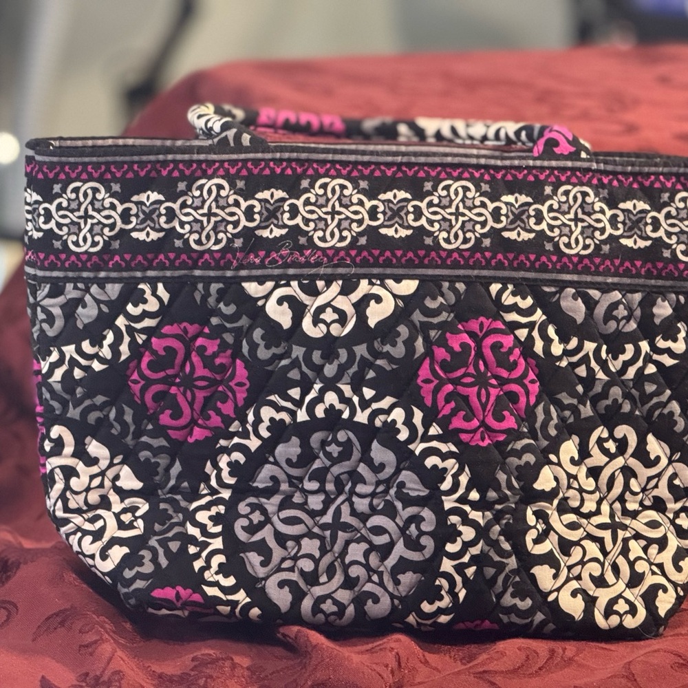 Classic! Vera Bradley Black and Pink Ornate Tote Retired Canterberry magenta